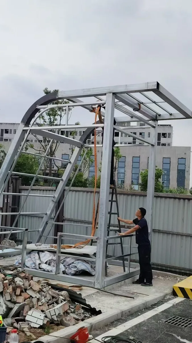 上海青浦工厂门卫室金属骨架